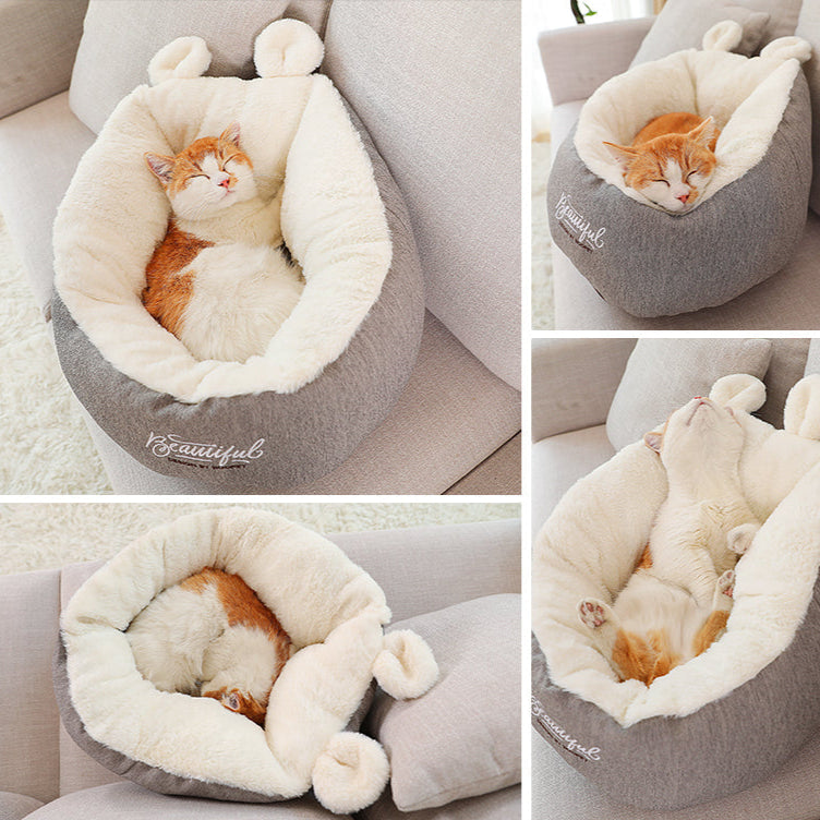 Bunny Boudoir – Plush Bunny Ear Pet Bed
