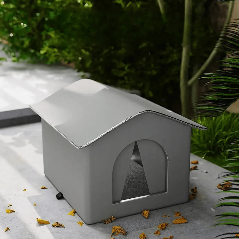 Frost Haven - Insulated Outdoor Pet Shelter