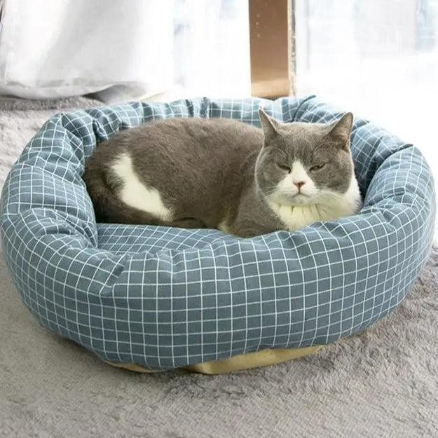 Cozy Circle - Comfy & Plush Pet Bed with Pillow