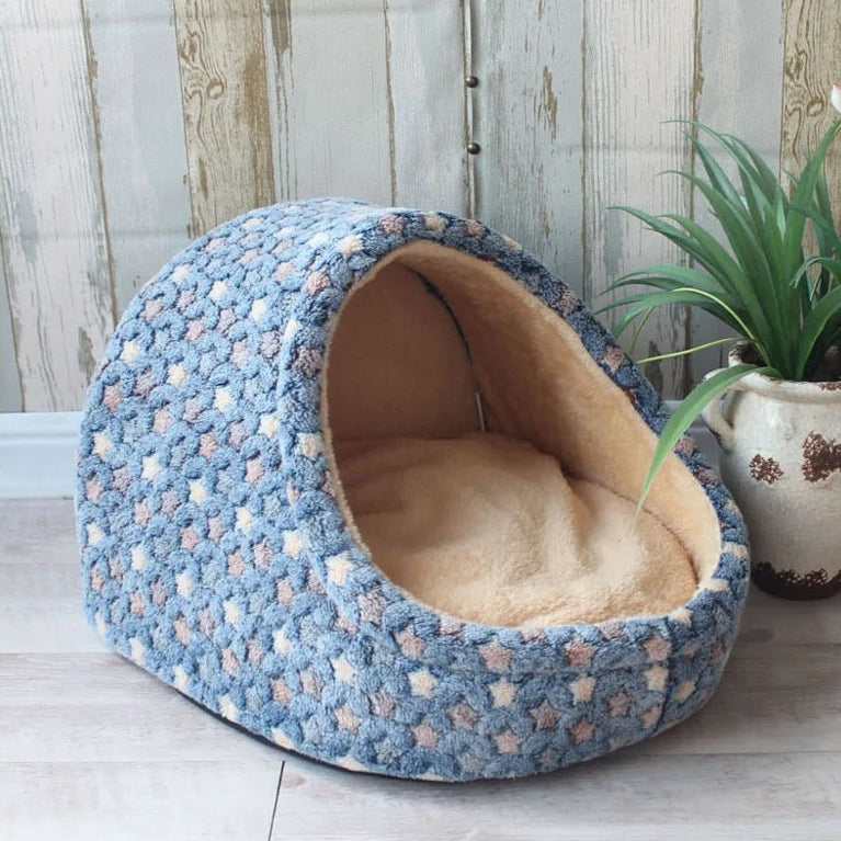 Cozy Retreat - Washable Enclosed Cat Bed