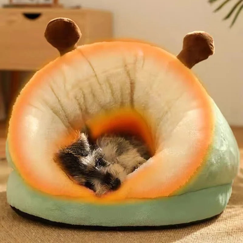 Cozy Cradle - Warm Enclosed Dog & Cat Bed