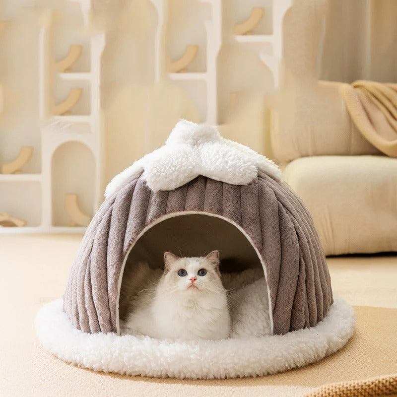 Snug Haven - Plush Cat & Dog Bed for Deep Sleep