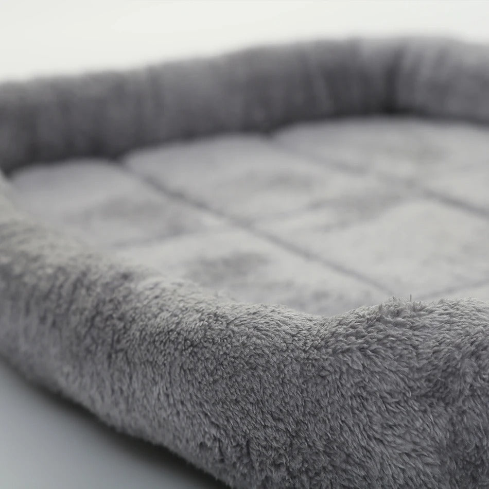 Cozy Pad - Breathable Winter Dog Bed for Warmth & Comfort
