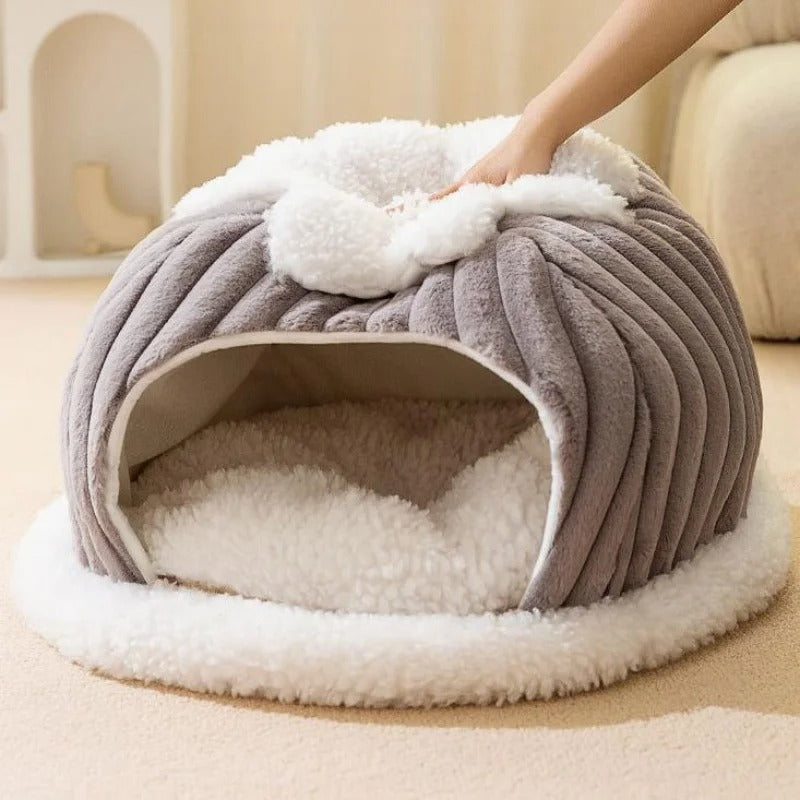 Snug Haven - Plush Cat & Dog Bed for Deep Sleep