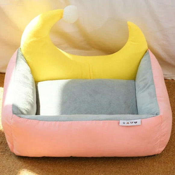 Lunar Comfort - Plush Design Pet Bed