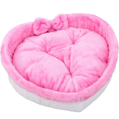 Heart Nest - Warm & Cozy Pet Bed for Valentines Day