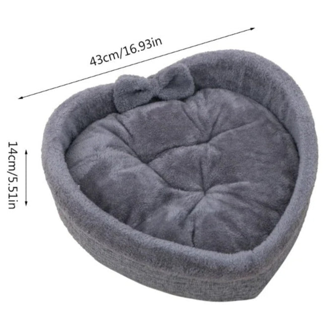 Heart Nest - Warm & Cozy Pet Bed for Valentines Day