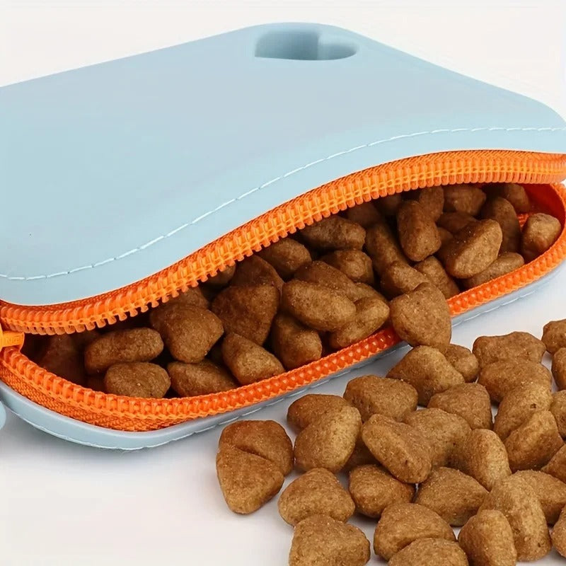 Snack Sack - Portable Silicone Dog Treat Bag